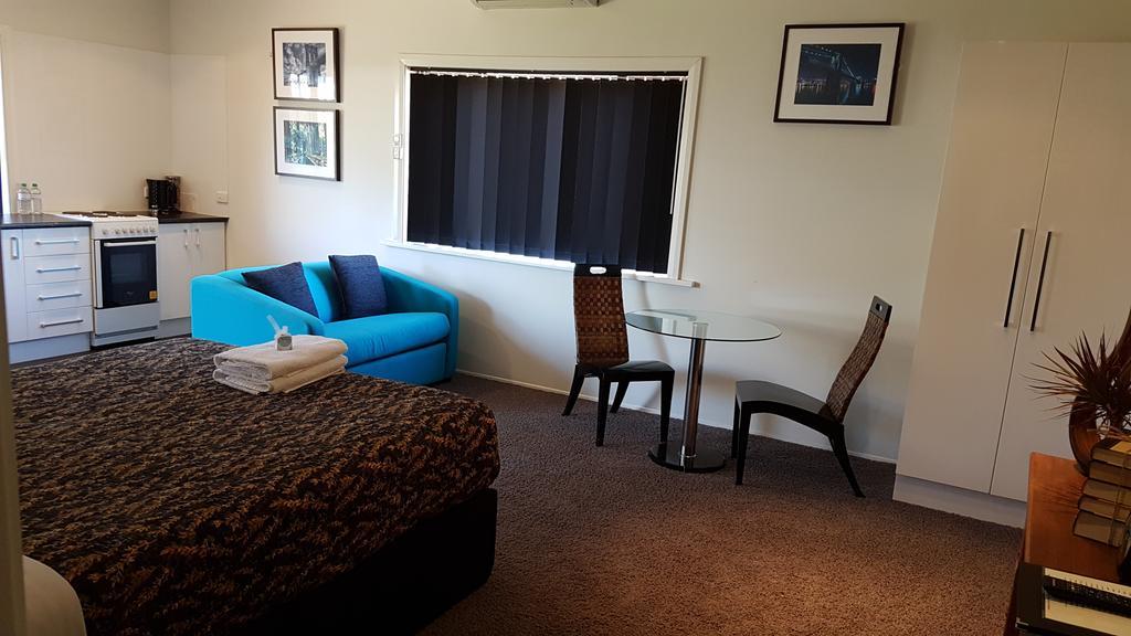Suites On Avon York Esterno foto