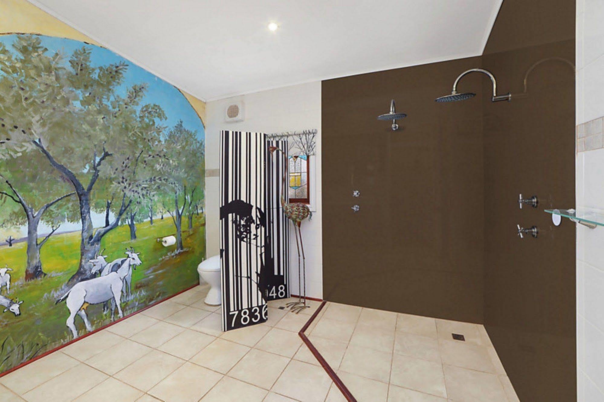 Suites On Avon York Esterno foto